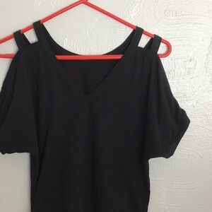 Women’s work out top